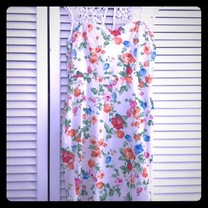 Spring/Easter Mini Dress! 🌸 🌺